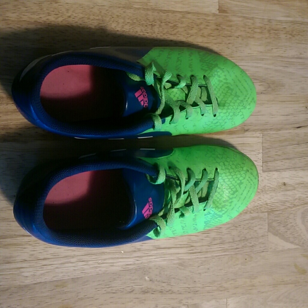Adidas Predito Indoor Soccer Shoes